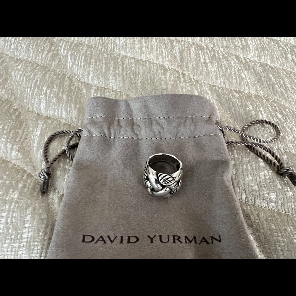 Authentic David Yurman cable knot silver ring. Size 5